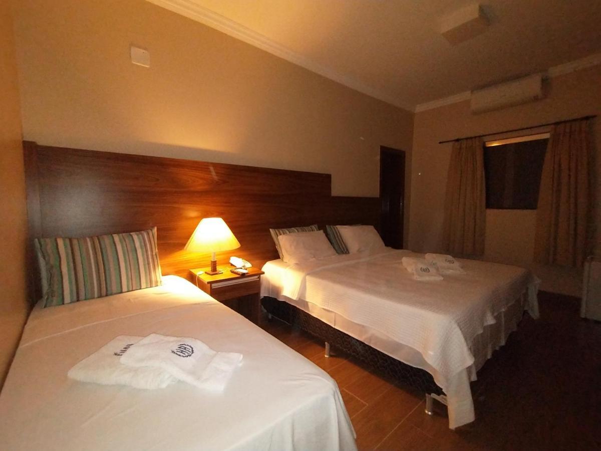 Hotel Albatroz อูเบราบา ภายนอก รูปภาพ